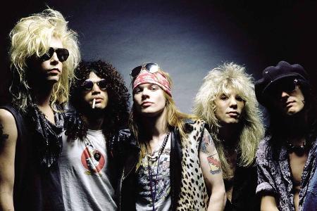 Guns N' Roses: Axl Rose vs. Slash