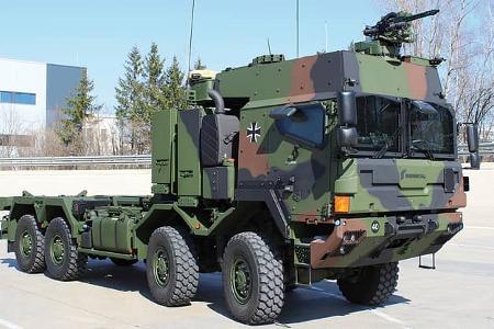02/2025 Rheinmetall HX2 8x8 Militär Bundeswehr