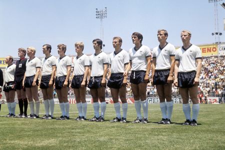 WM 1970 (3. Platz) Heim (Weiß-Schwarz)