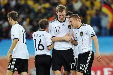 WM 2010 (3. Platz) Heim (Weiß-Schwarz)