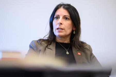 Cavallo will die Schließung von Autowerken verhindern – möglicherweise auch mit Hilfe der Rüstungsindustrie.