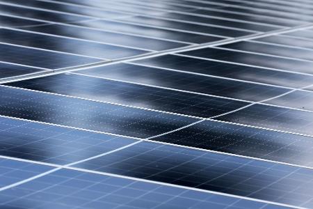 Die Stromerzeugung aus Photovoltaik hat 2025 einen Höchstwert erreicht. (Symbolbild)