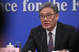 Chinas Handelsminister Wang verwies auf globale Konflikte. 