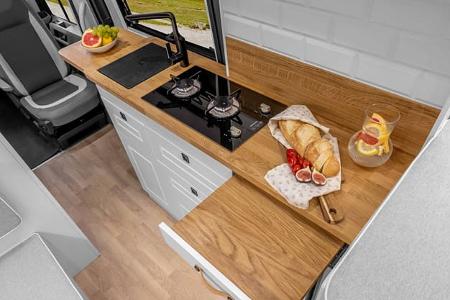 Freedo M 684, Küchenzeile, Herd