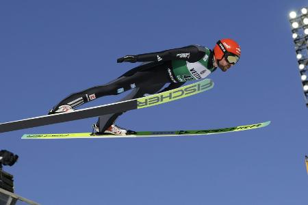 Kombinierer Rydzek nach Aufholjagd Fünfter - Oftebro vorn