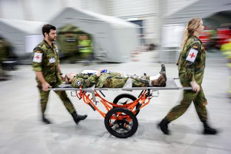 Bundeswehrsoldaten üben bei 