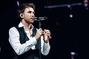 Clueso setzt sich zum vierten Mal an die Chartspitze