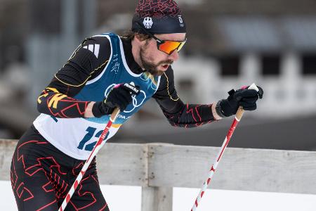 Rydzek/Armbruster bei Kombinierer-Premiere auf dem Podest
