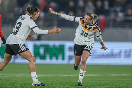 Torhungrige DFB-Frauen dominieren Klassiker in Norwegen