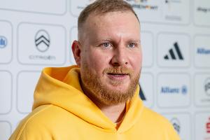 "Scheiße": Aus im Viertelfinale für Para-Snowboarder Schmiedt