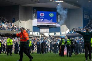 Krawalle nach "Old Firm" überschatten Celtic-Sieg im Pokal