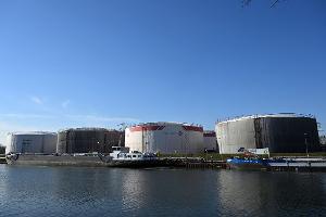 Ihre strategischen Ölreserven geben Volkswirtschaften jeweils in Krisensituationen frei, um den Ölmarkt zu stabilisieren oder auf Versorgungsengpässe zu reagieren. (Archivbild)