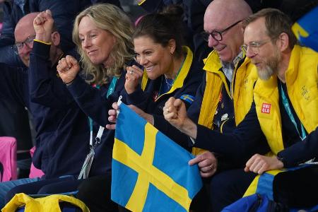 Kronprinzessin Victoria von Schweden fiebert bei den Paralympics mit