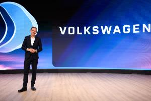 Konzernchef Oliver Blume will bis Ende des Jahres für VW ein neues Zukunftsbild 2030 vorlegen.