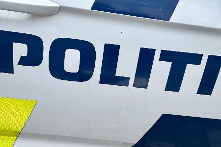 Nach eineinhalb Stunden des Bangens fand die Polizei das Baby in einem Hotelzimmer wieder. (Symbolbild)