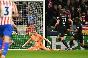 Zwei üble Fehler: Spurs wechseln Torhüter nach 17 Minuten