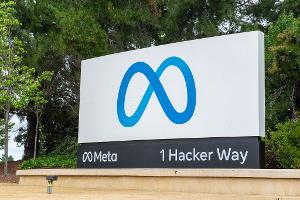 Meta legt sich nun auch ein soziales Netzwerk für autonome KI-Programme zu. (Archivbild)