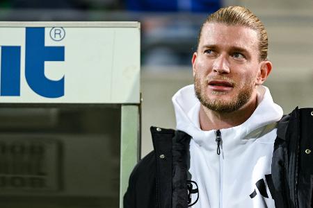 Schalke-Keeper Karius zurück im Mannschaftstraining
