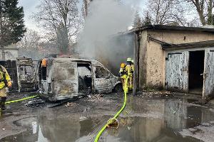 Brand eines Fahrzeugs.