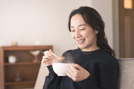 Heißes Wasser: Warum TikTok gerade die Teekanne ohne Tee entdeckt