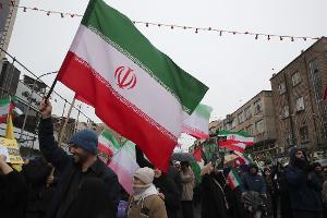 Demonstranten feiern den antiisraelischen Al-Kuds-Tag