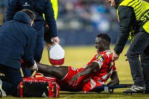 "Da fühlt man mit": Schien- und Wadenbeinbruch bei Silas