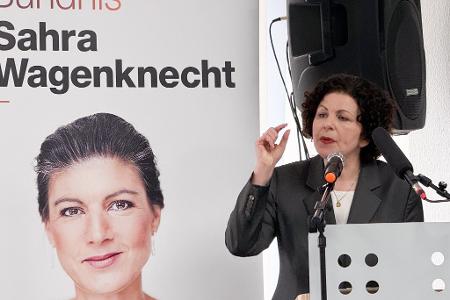 Zur Absenkung der hohen Sprit- und Energiepreise fordert die BSW-Bundesvorsitzende Amira Mohamed Ali die Rückkehr zu russischem Öl und Gas.