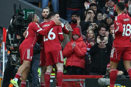 Liverpool patzt gegen strauchelnde Spurs