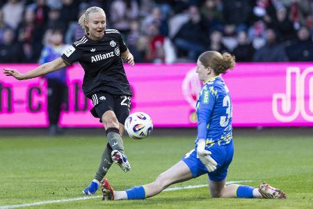 Bayern reicht in Köln eine gute Hälfte - Popp sichert VfL-Dreier