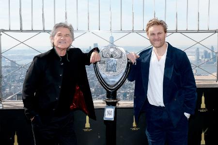 Kurt Russell and Wyatt Russell Visit the Empire State Building