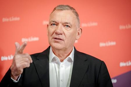 Linken-Chef Jan van Aken weist Antisemitismus-Vorwürfe zurück. (Archivbild)