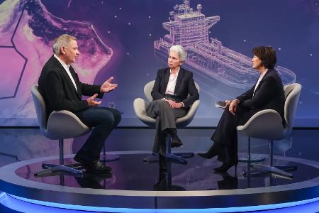 Jan van Aken und Marie-Agnes Strack-Zimmermann bei 