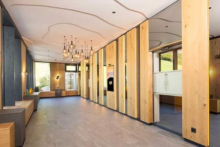 Sanitärgebäude, Tirol, Campingplatz