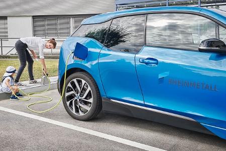 Rheinmetall Ladebordstein Elektroauto laden Bordsteinkante
