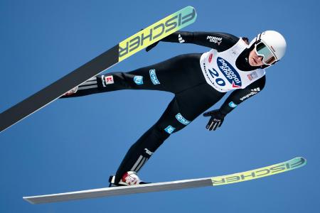 Skispringen: Auch Hollandt beendet ihre Karriere