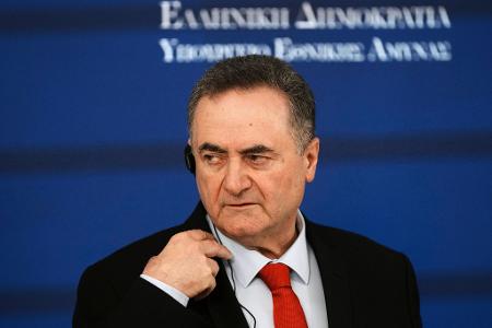 Israels Verteidigungsminister Israel Katz erklärt, dass das Militär nun jeden iranischen Top-Funktionär ohne erneute Rücksprache töten dürfe.