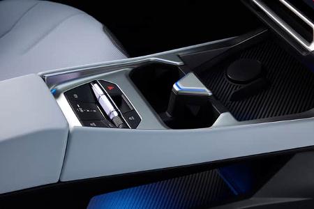 SPERRFRIST 18.03.2026 11 Uhr BMW i3 50 xDrive Neue Klasse