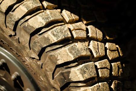 11/2025 Ineos Grenadier LeTech Portalachsen Feuerwe