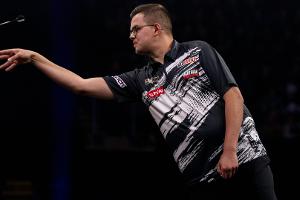 Vizeweltmeister van Veen mit Nierensteinen im Krankenhaus