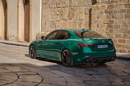 Alfa Romeo Giulia Quadrifoglio 100° Anniversario