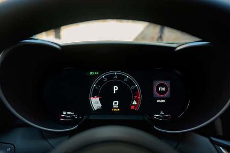Alfa Romeo Giulia Quadrifoglio 100° Anniversario Interieur
