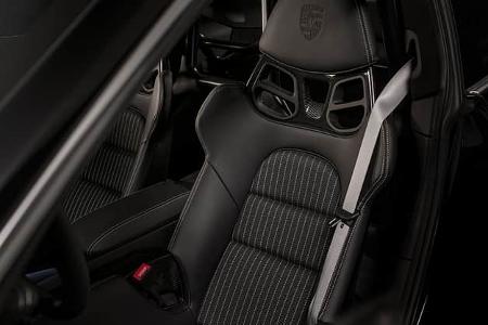 SPERRFRIST 02.08.23 00.01 Uhr Porsche 911 S/T Neuvorstellung