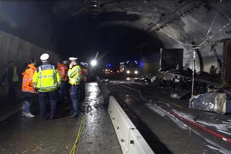 Engelbergtunnel Schäden Brand Polizei Lkw