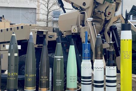 Panzer- und Artilleriegranaten des deutsch-französischen Rüstungskonzerns KNDS. Das Unternehmen plant für dieses Jahr den Börsengang. 