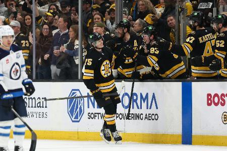 NHL: Reichel trifft bei seinem Boston-Debüt