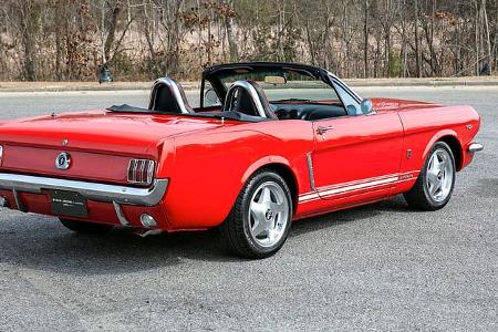 Carnes M1stang Mazda MX-5 NB Ford Mustang Optik