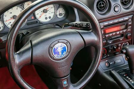 Carnes M1stang Mazda MX-5 NB Ford Mustang Optik