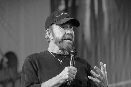 Martial-Arts-Legende Chuck Norris im Alter von 86 Jahren verstorben