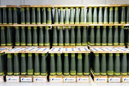 155-Millimeter-Granaten in einem Rheinmetall-Werk.