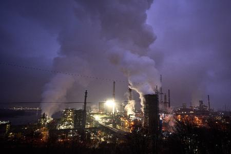 Die Stahlindustrie ist sehr energieintensiv. (Archivbild)